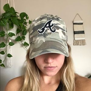 Atlanta Braves Camo Baseball Hat